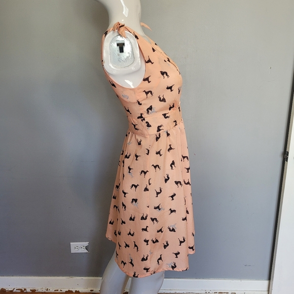 Farm Rio Greyhound Print Dress, VGUC, Size M - Picture 2 of 8
